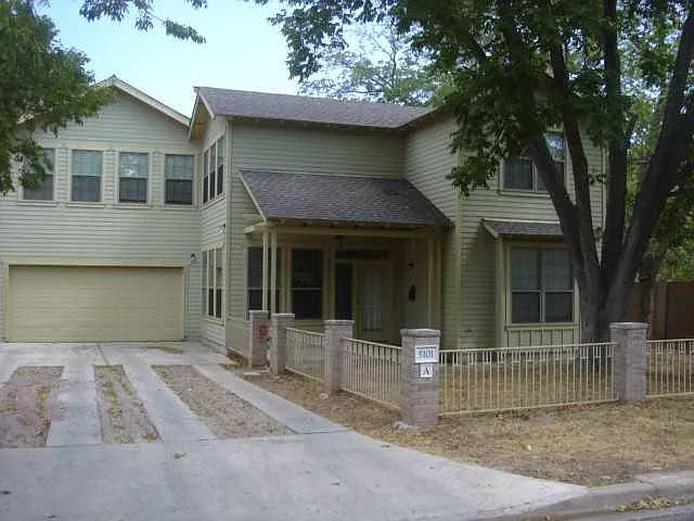 Photo 2 of 16 - 5101 Martin Ave #A - Austin, TX Building Photo - 5101 Martin Ave #A