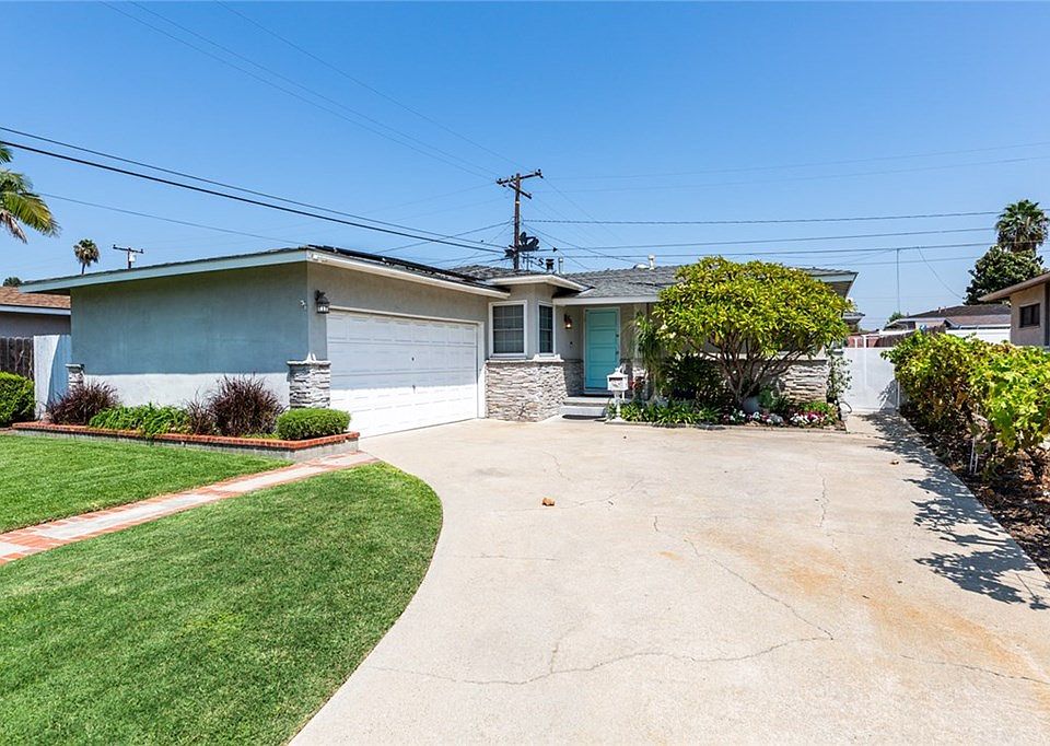 1st image of 10902 Tropico Ave