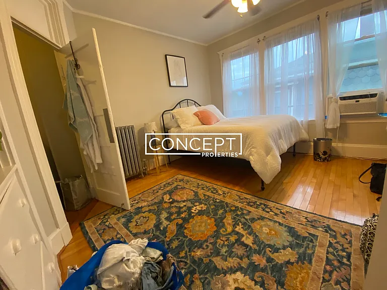 12 Pleasant St — Photo 10