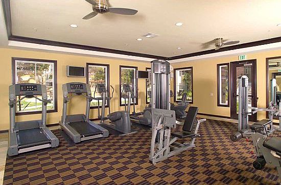 24 hr gym access, steps away
