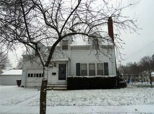 2125 Ray St, Lansing, MI 48910