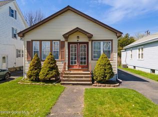 64 Van Schoick Ave, Albany, NY 12208