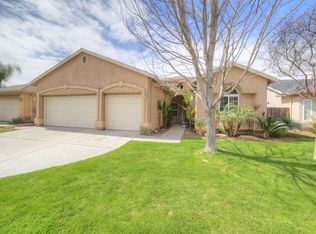 4587 N Bain Ave, Fresno, CA 93722