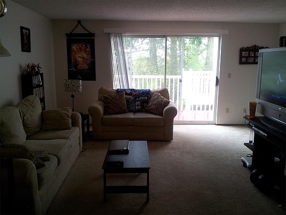 2nd image of 1160 SW Harrier Cir APT 1