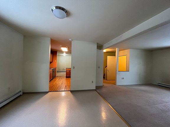 4th image of 1404 Hampstead Ave
