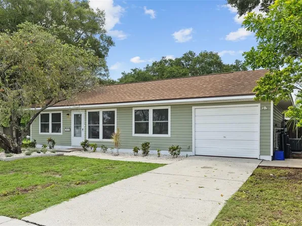 6500 Briar Ridge Ct N, Pinellas Park, FL 33782