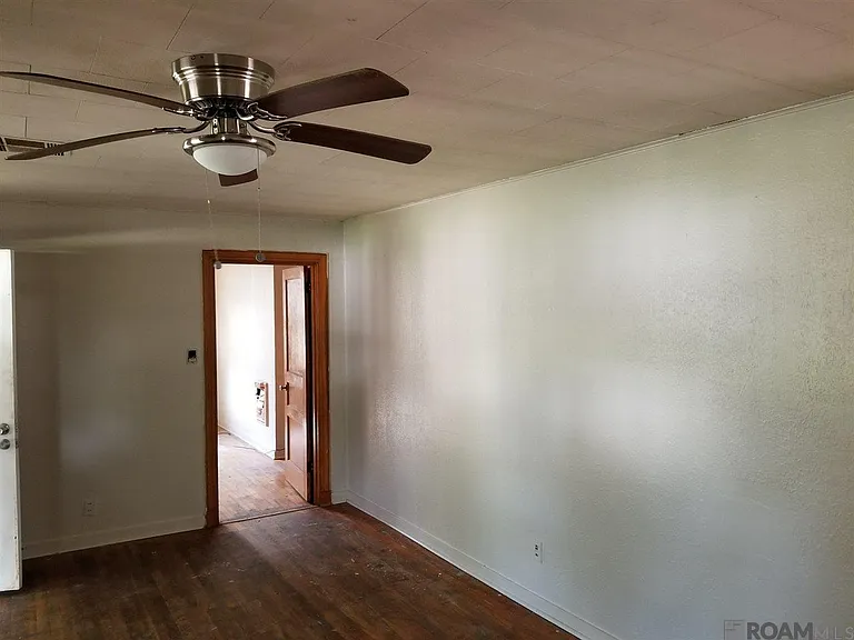 3567 Charles St — Photo 12