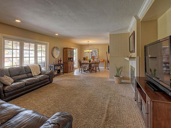 8103 N 9th Ave Phoenix AZ-large-005-5-Li