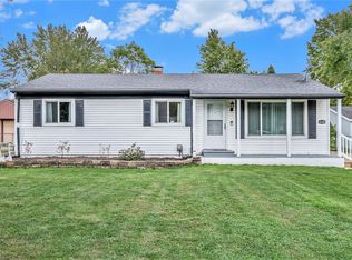 4468 S Hillcrest Cir, Flint, MI 48506