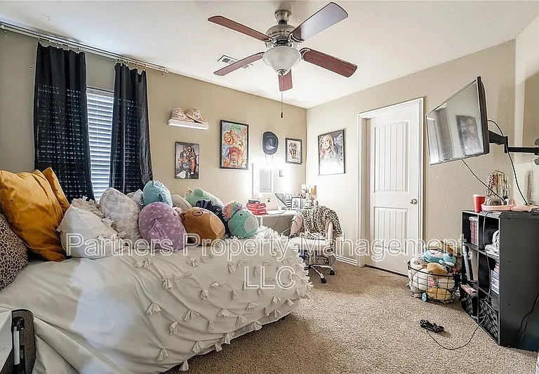 606 N Tennyson Ln — Photo 12
