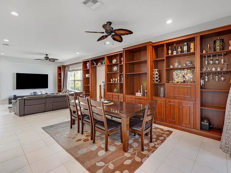 19084 Skyridge Cir — Photo 9