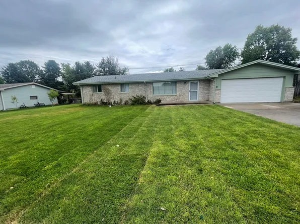1705 Aspen St, Gering, NE 69341