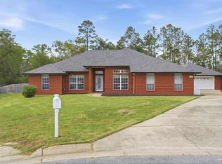 250 Shay Trl, Cantonment, FL 32533