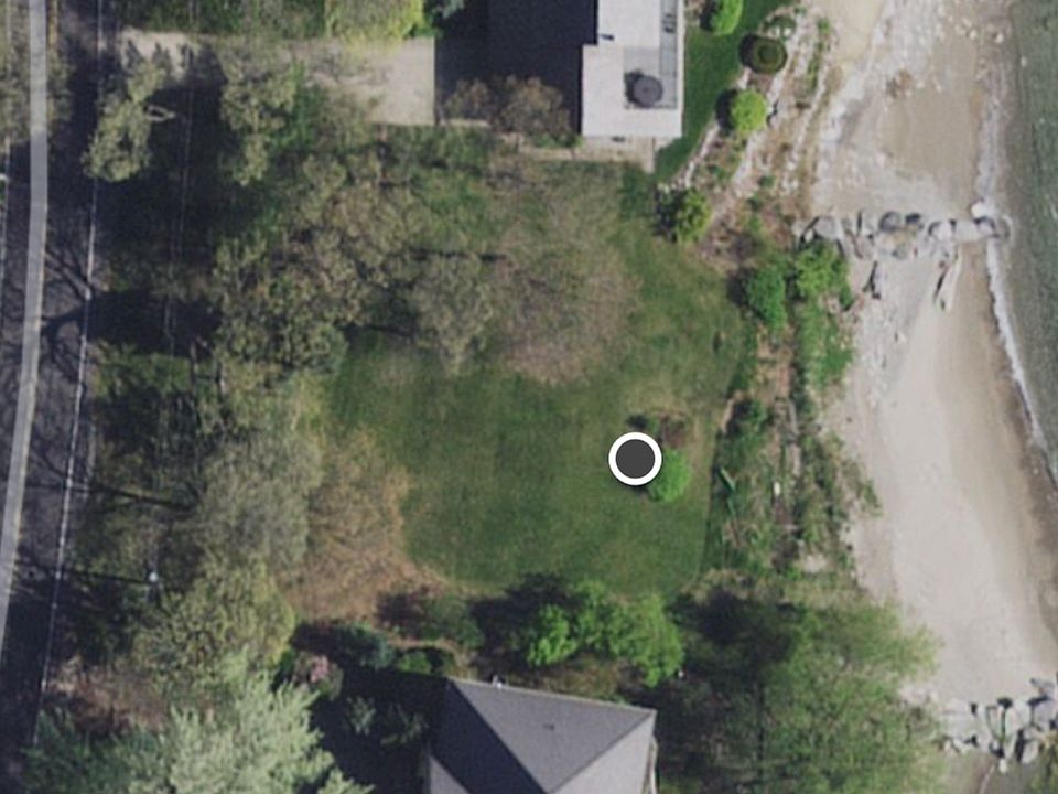 2nd image of 8889 Lakeshore Dr