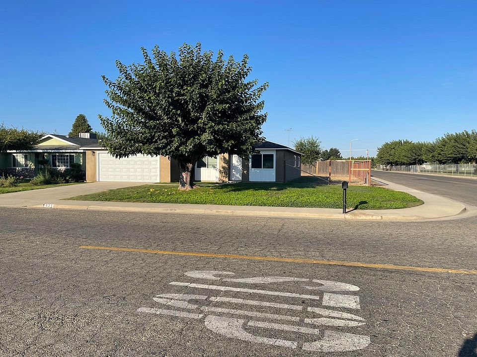 2nd image of 521 N Steven Avenue