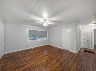 208 E Graham St #4, Prairie Grove, AR 72753