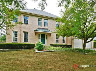 1313 Halifax Dr, Mundelein, IL
