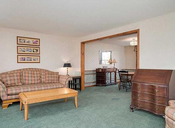3rd image of 243 Patton Pl
