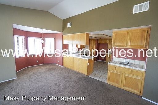 5th image of 15462 Via Estancia St