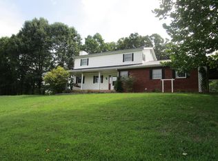 8764 Grassy Rd, Marion, IL 62959