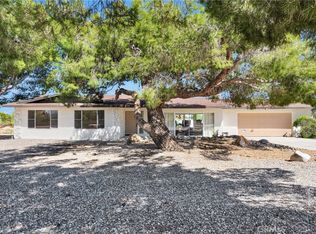 13925 Hopi Rd, Apple Valley, CA 92307