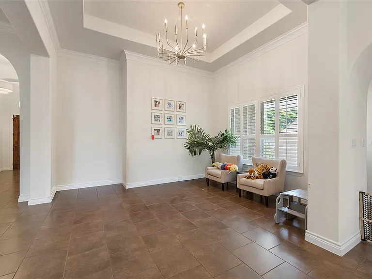 415 Bitterroot Ln — Photo 14