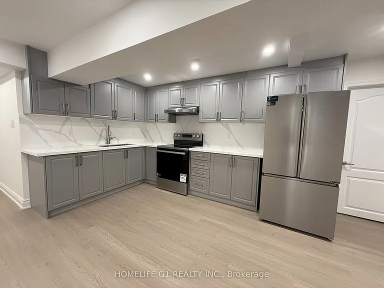 18 Donald Stewart Rd — Photo 2
