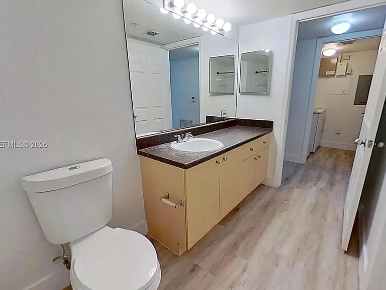 2544 Centergate Dr #303 — Photo 16