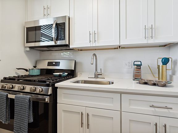 85A 30th St # Two Bedroom, Newport News, VA 23607 | Zillow