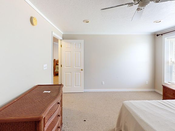 29th image of 1532 Jackson Hill Rd