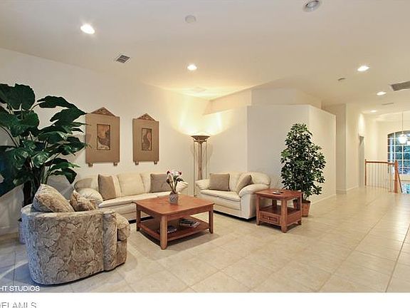 4th image of 9510 Cypress Hammock Cir APT 201