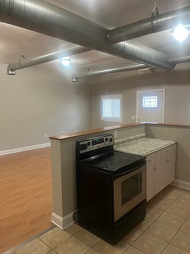 1021 W Grant St #1A Photo 1