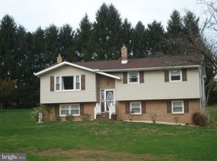 42 Willow Creek Rd, Wrightsville, PA 17368