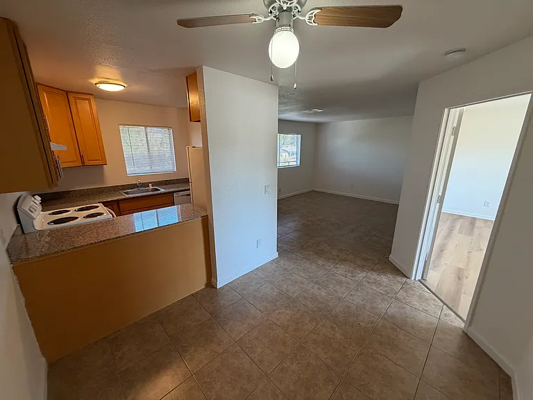 1845 Robin Ln #0 — Photo 1