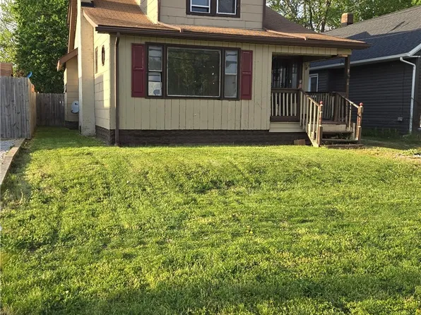 1635 Triplett Blvd, Akron, OH 44306