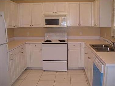 5th image of 11471 NW 43rd St