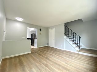 105 Burgher Ave #1R, Staten Island, NY 10304