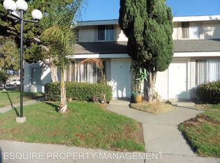 305 S Steckel Dr APT 7, Santa Paula, CA 93060