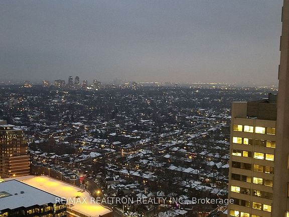 4th image of 8 Eglinton Ave #2804