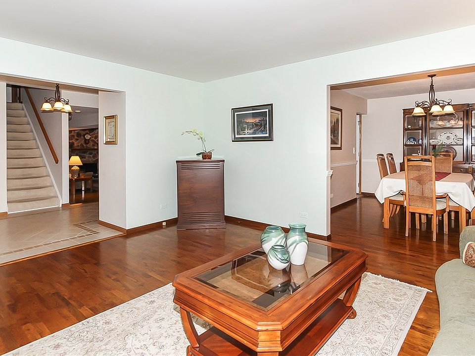 1st image of 3740 N Alder Dr