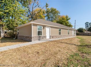2500 N 37th St, Fort Smith, AR 72904