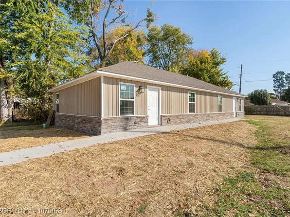 2500 N 37th St, Fort Smith, AR 72904