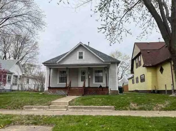 (undisclosed Address), Villa Grove, IL 61956