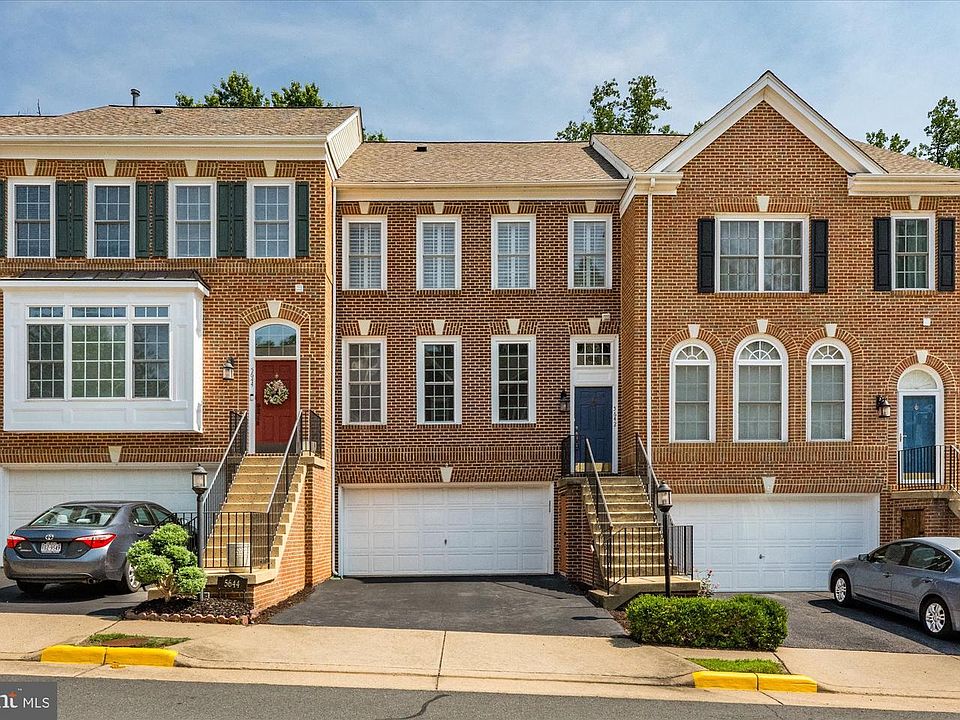 1st image of 5642 Governors Pond Cir