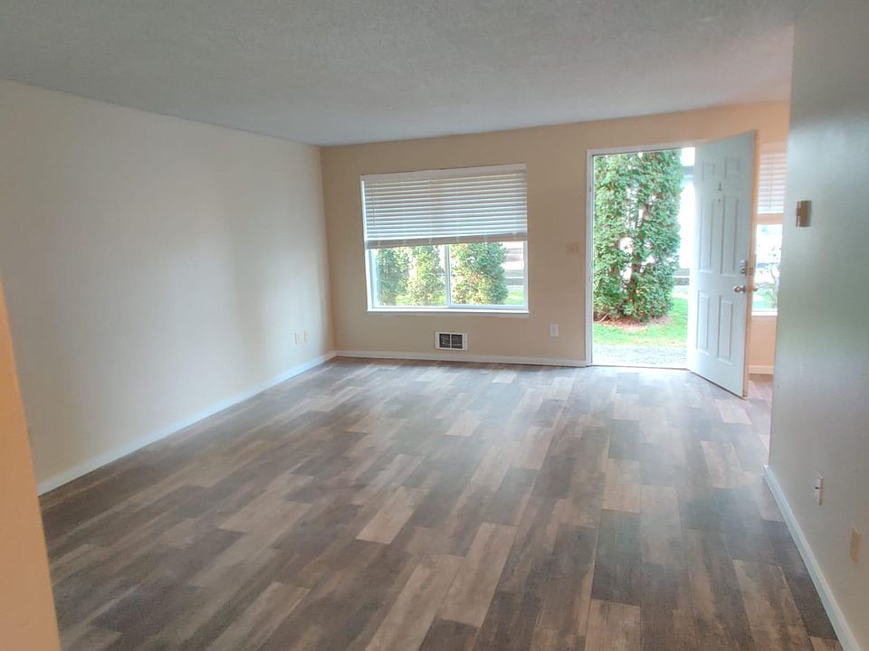 1st image of 6008 202nd St SW #A