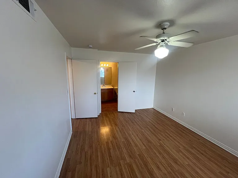 8112 Autumn Star Ave — Photo 23