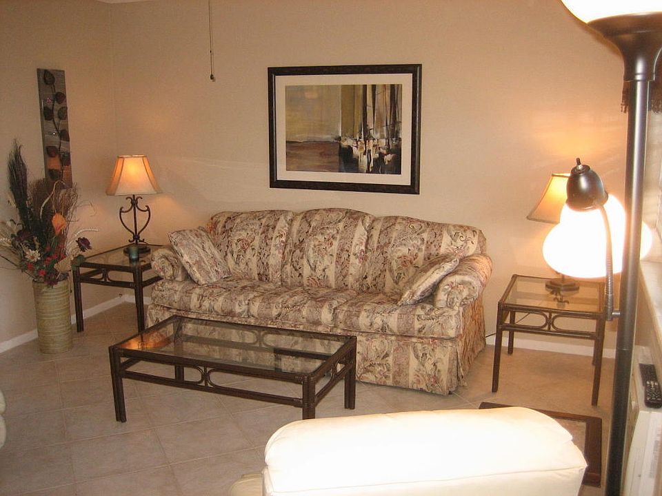 1st image of 62 Lyndhurst #C