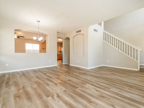 5th image of 7218 S 39th Dr