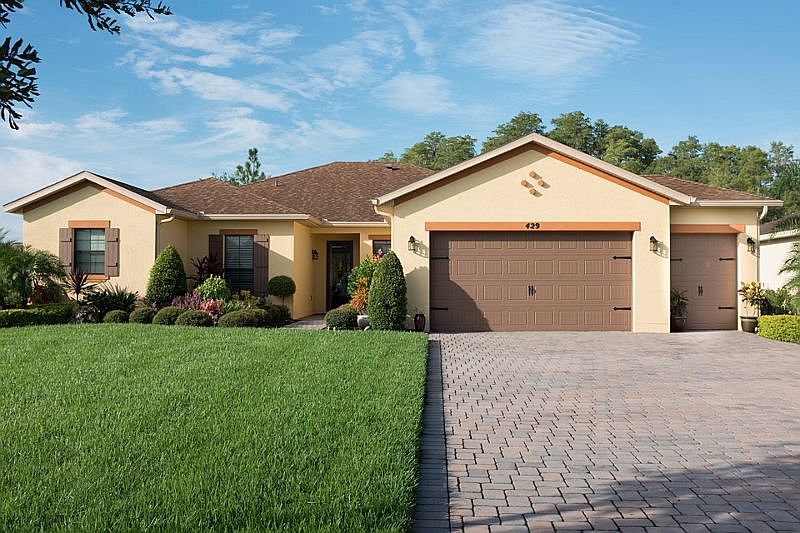1st image of 429 Villa Park Rd