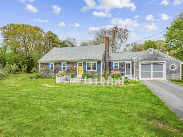 24 Acorn Drive, West Barnstable, MA 02668